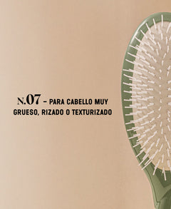 N.07 La Brosse Démêlante & Stimulante l'Intense Vert Amande