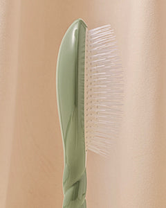 N.07 La Brosse Démêlante & Stimulante l'Intense Vert Amande